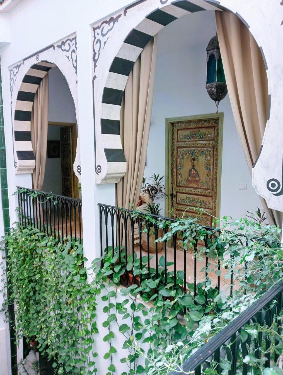El Patio Courtyard House Hotell Tunis Exteriör bild