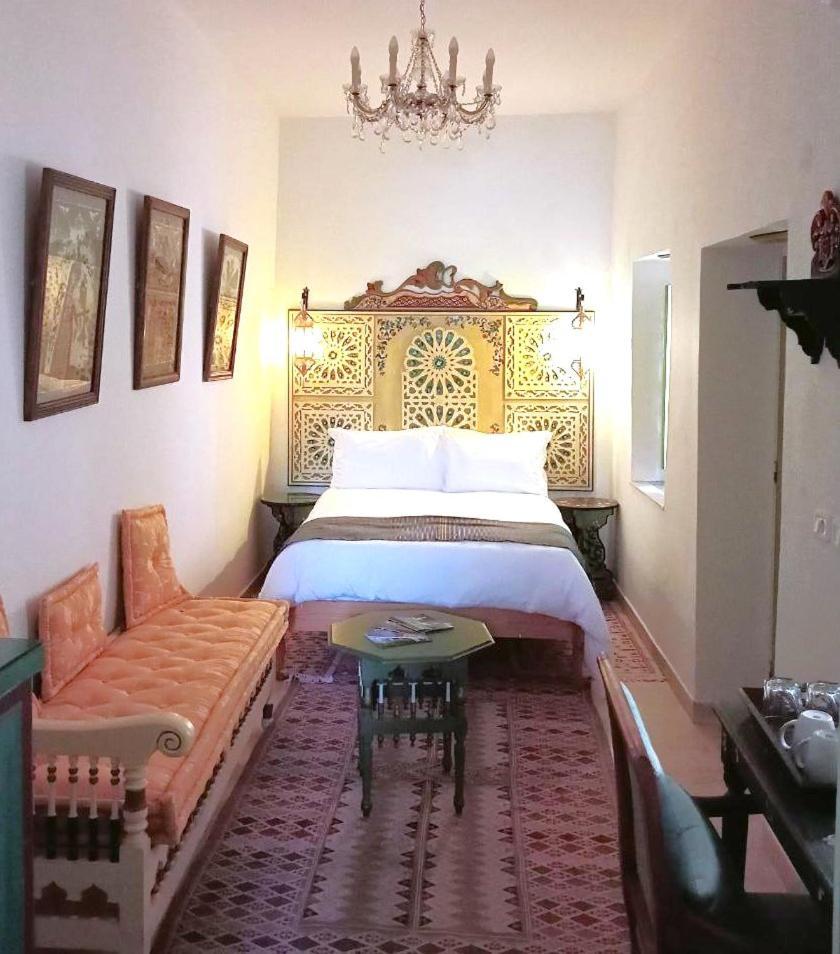 El Patio Courtyard House Hotell Tunis Exteriör bild