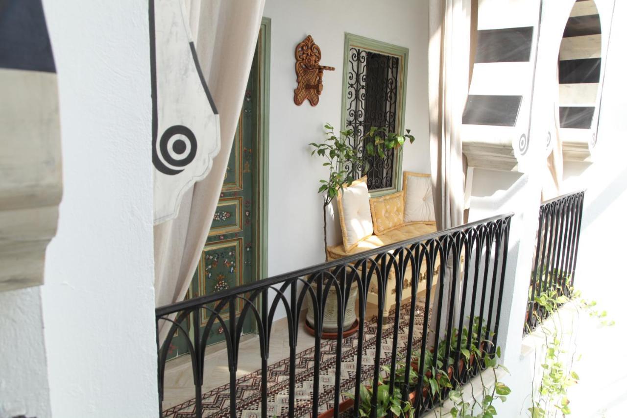 El Patio Courtyard House Hotell Tunis Exteriör bild